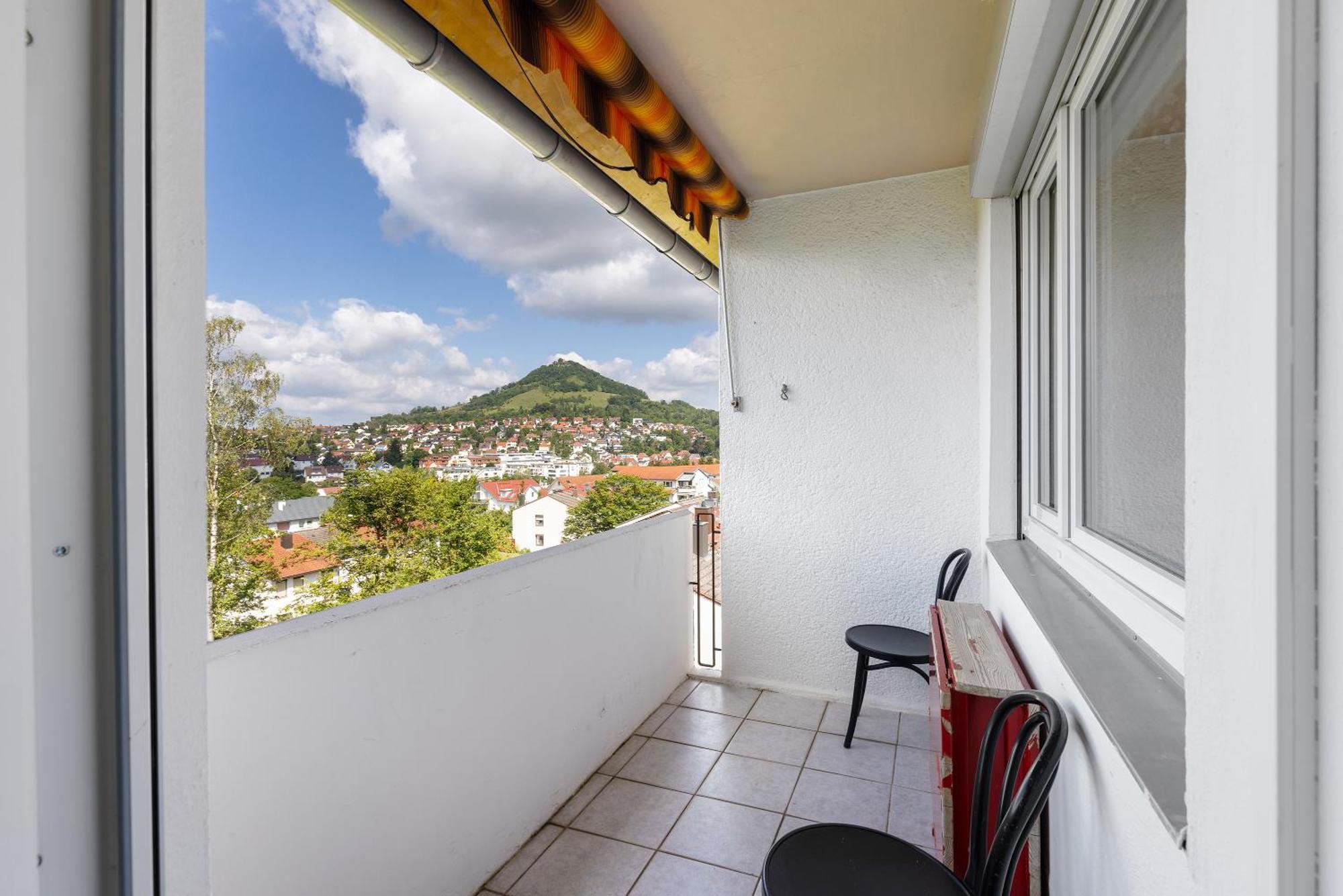 Helle, Ruhige Dachwohnung Eningen unter Achalm Exterior foto
